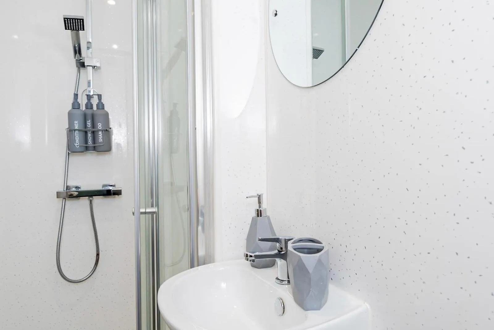 The Radleys Villa Birmingham Holiday home
